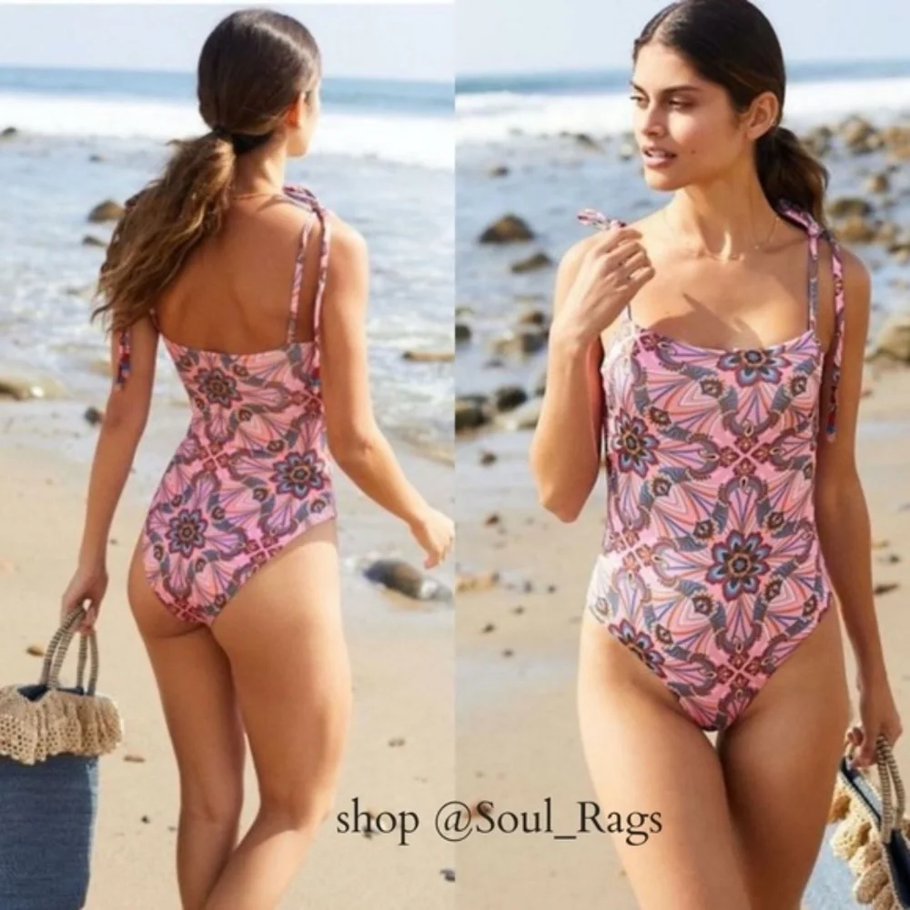 NWT FARM Rio Anthropologie Boho One Piece Swimsuit Paisley Tassels Pink Large